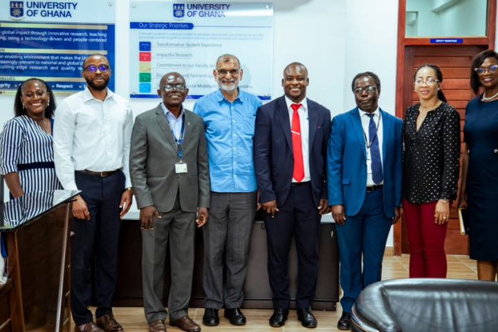 Group photograph with the Pro Vice Chancellor, Director and Staff of the Research, Innovation and Development Directorate